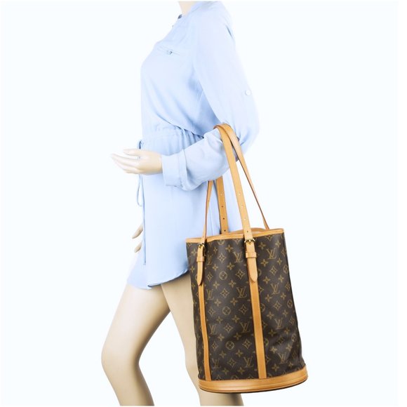 Louis Vuitton Handbags - ✅Authentic LOUIS VUITTON Bucket GM (Large)